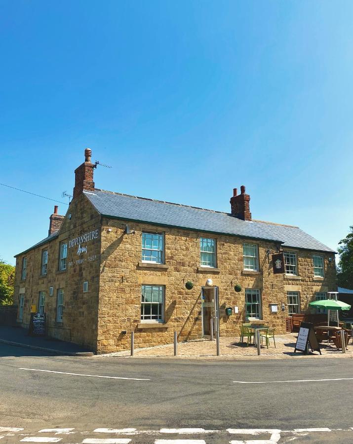 ホテル The Devonshire Arms Eckington  エクステリア 写真