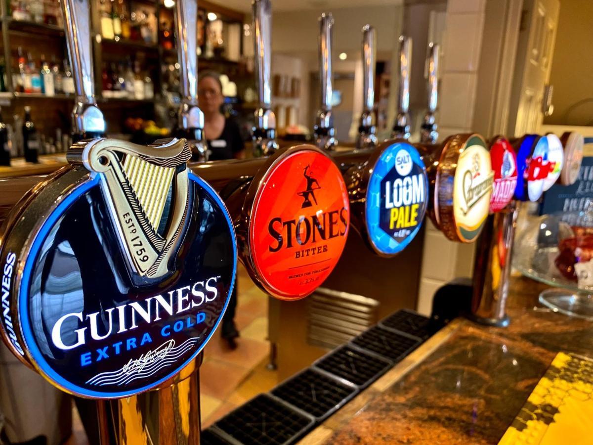 ホテル The Devonshire Arms Eckington  エクステリア 写真