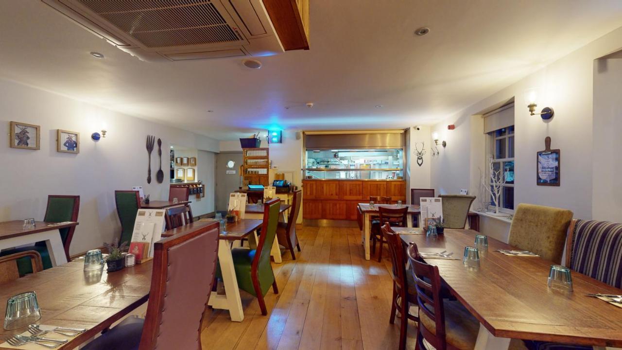 ホテル The Devonshire Arms Eckington  エクステリア 写真