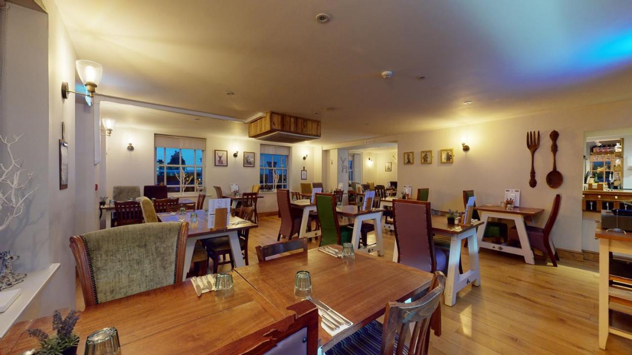 ホテル The Devonshire Arms Eckington  エクステリア 写真