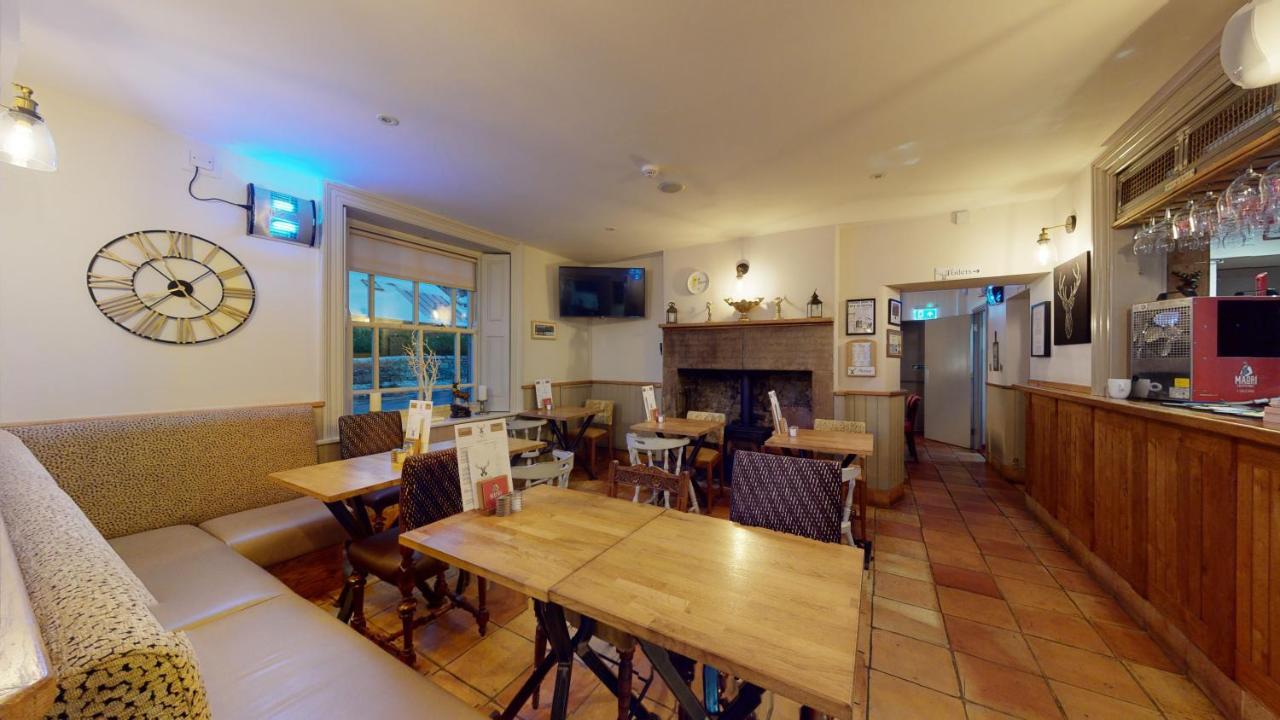 ホテル The Devonshire Arms Eckington  エクステリア 写真
