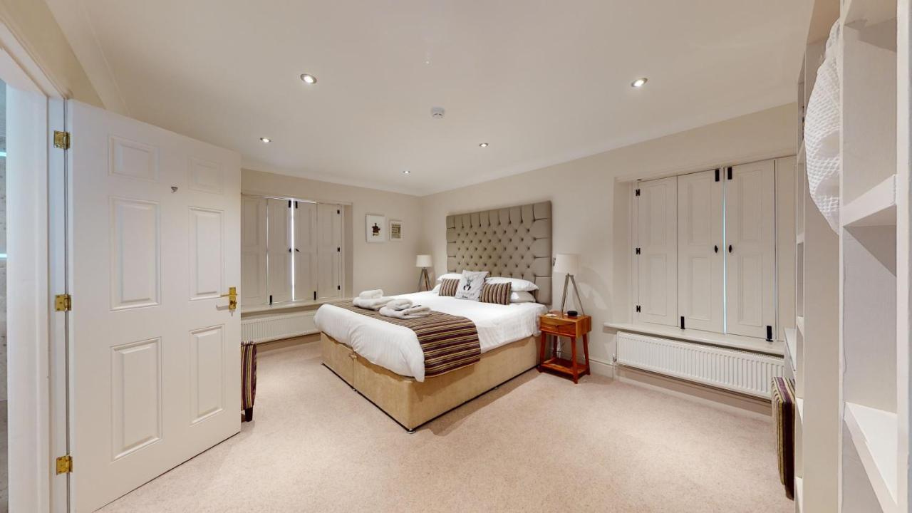 ホテル The Devonshire Arms Eckington  エクステリア 写真